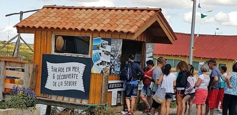 billetterie embarcadère sur le port de Mornac sur Seudre balade en bateau en Charente Maritime